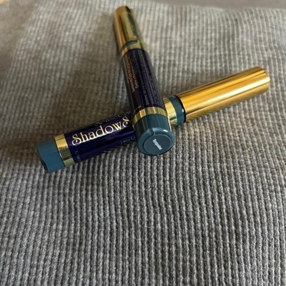 New ShadowSense Liquid Eye Shadow - TURQUOISE - by SeneGence